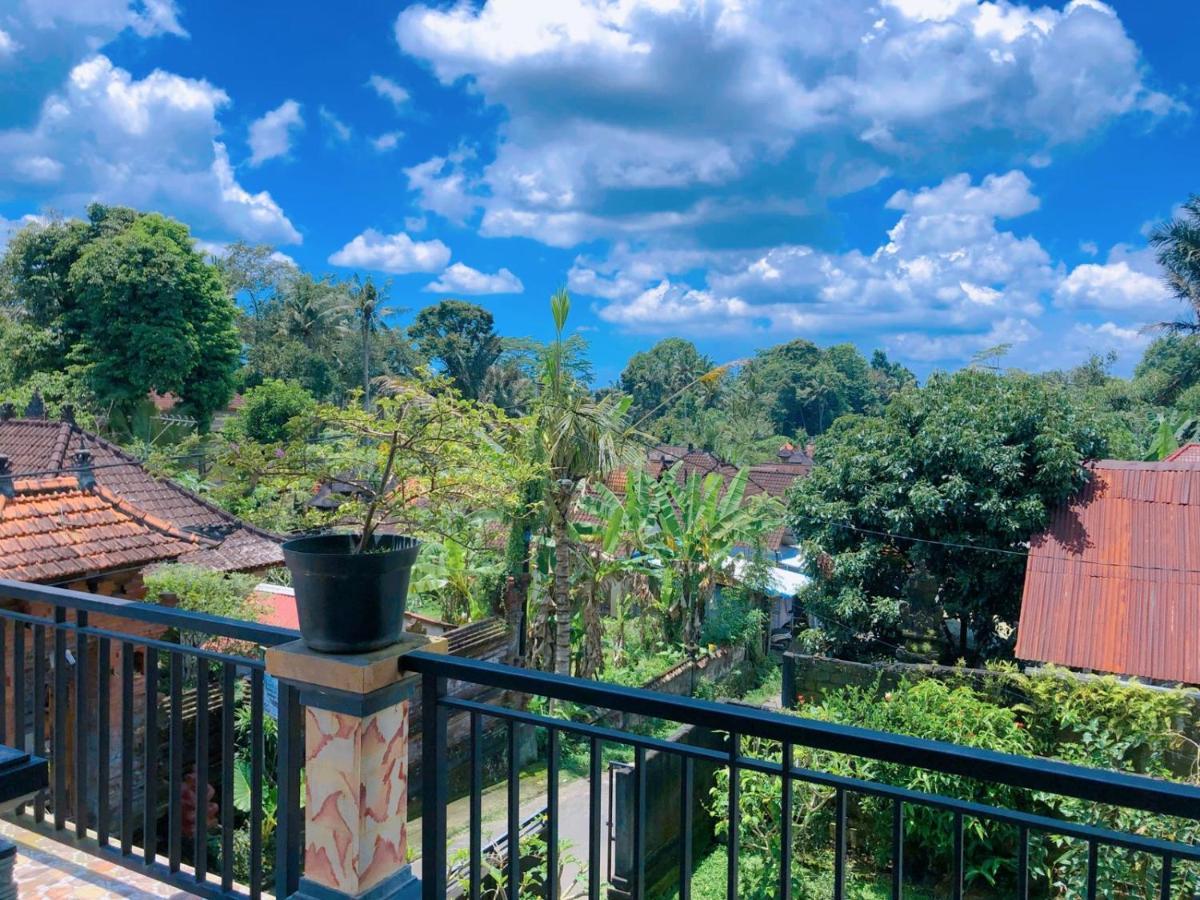 Nano Ari Homestay Ubud Esterno foto