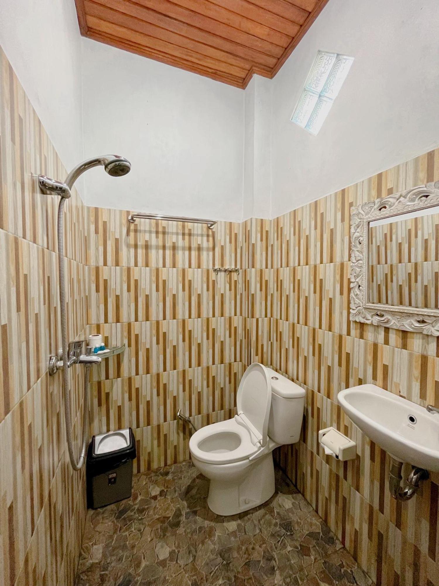 Nano Ari Homestay Ubud Esterno foto