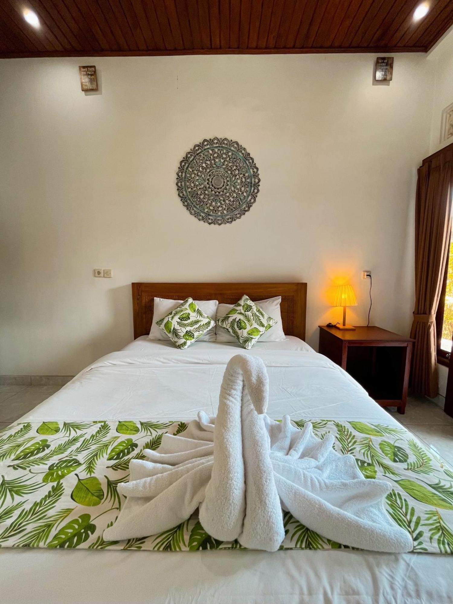Nano Ari Homestay Ubud Esterno foto